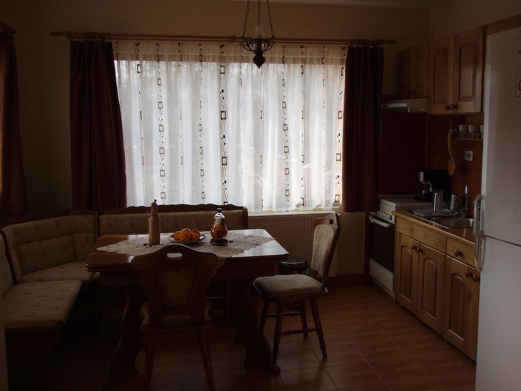 Villa Arnota Costesti  Exterior foto